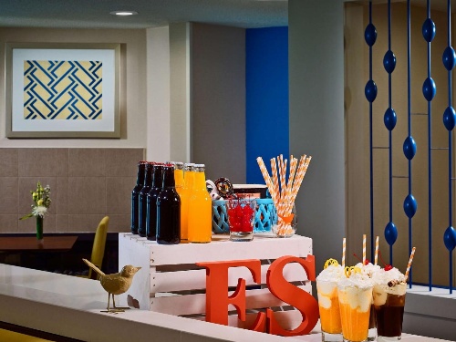 Sonesta ES Suites Colorado Springs image 1